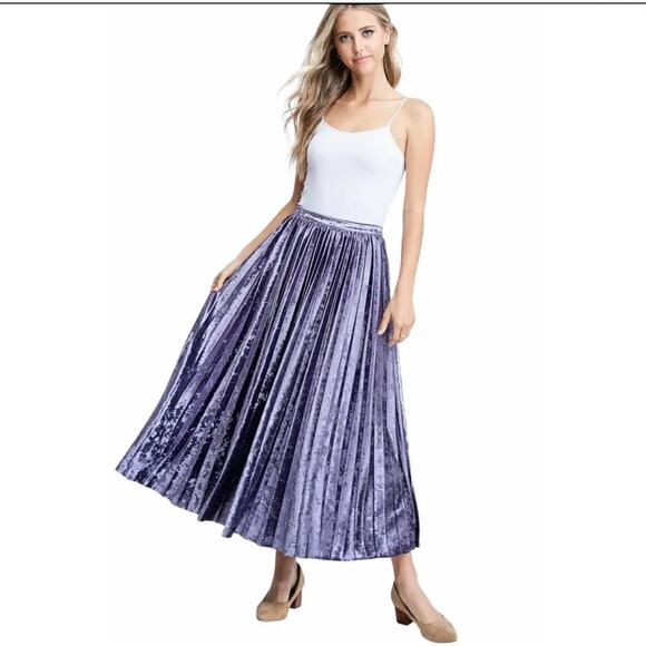 En Saison Purple Lavender Crushed Velvet Pleated Maxi Skirt Size XS - Picture 1 of 10